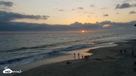 Carlsbad Beach Surf Live Webcam - Jun 30, 2026, 7:58pm PDT