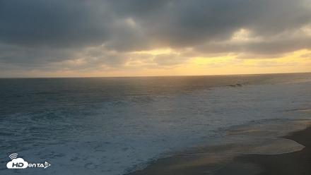Carlsbad Beach Surf Live Webcam - Jun 14, 2026, 8:19pm PDT