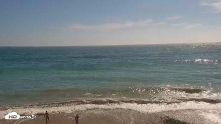 Carlsbad Beach Surf Live Webcam - Aug 18, 2026, 4:07pm PDT