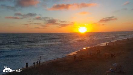 Carlsbad Beach Surf Live Webcam - Jul 6, 2026, 7:58pm PDT