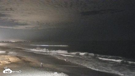 Carlsbad Beach Surf Live Webcam - Jul 20, 2026, 9:44pm PDT