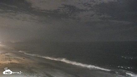 Carlsbad Beach Surf Live Webcam - Aug 23, 2026, 10:46pm PDT