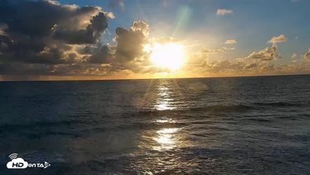 Carlsbad Beach Surf Live Webcam - Oct 22, 2026, 5:47pm PDT