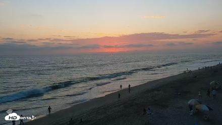 Carlsbad Beach Surf Live Webcam - Aug 5, 2026, 7:45pm PDT