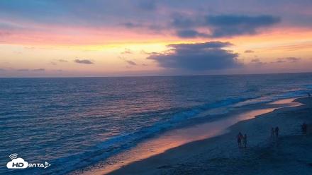 Carlsbad Beach Surf Live Webcam - Aug 10, 2026, 7:50pm PDT