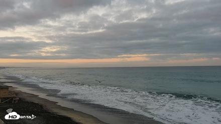Carlsbad Beach Surf Live Webcam - Sep 4, 2026, 6:29am PDT