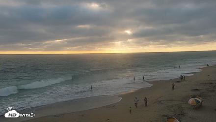 Carlsbad Beach Surf Live Webcam - Jun 25, 2026, 7:14pm PDT