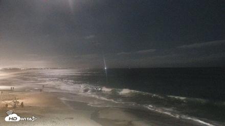 Carlsbad Beach Surf Live Webcam - Jun 26, 2026, 9:18pm PDT