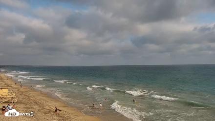 Carlsbad Beach Surf Live Webcam - May 23, 2026, 6:00pm PDT