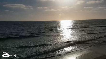 Carlsbad Beach Surf Live Webcam - Apr 29, 2026, 6:17pm PDT