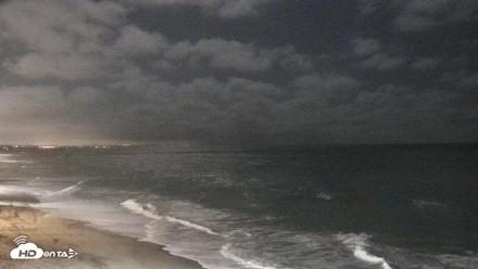 Carlsbad Beach Surf Live Webcam - Sep 22, 2026, 9:25pm PDT