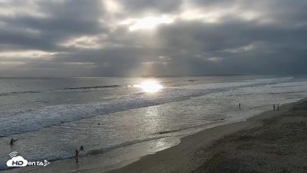 Carlsbad Beach Surf Live Webcam - Jun 4, 2026, 6:55pm PDT
