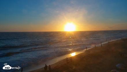 Carlsbad Beach Surf Live Webcam - Jul 22, 2026, 7:45pm PDT