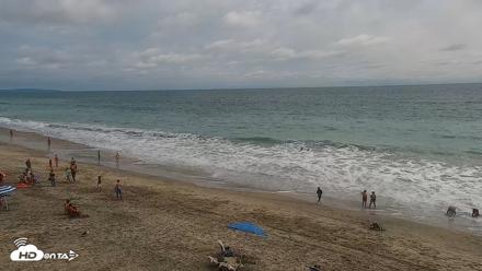 Carlsbad Beach Surf Live Webcam - Aug 13, 2026, 4:09pm PDT