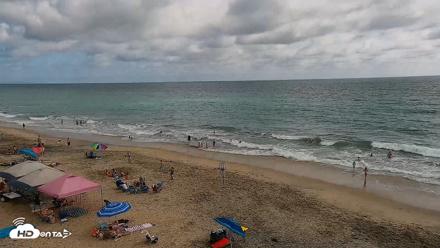 Carlsbad Beach Surf Live Webcam - Jun 30, 2026, 4:45pm PDT