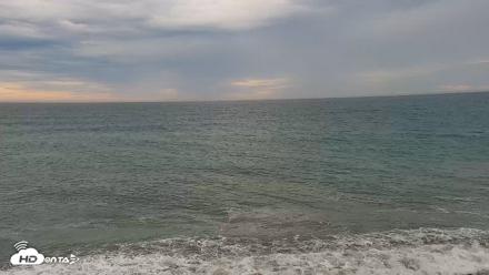 Carlsbad Beach Surf Live Webcam - Sep 6, 2026, 4:34pm PDT