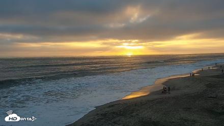 Carlsbad Beach Surf Live Webcam - Jul 8, 2026, 7:44pm PDT