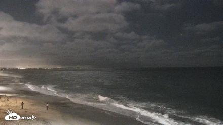 Carlsbad Beach Surf Live Webcam - Sep 22, 2026, 9:31pm PDT