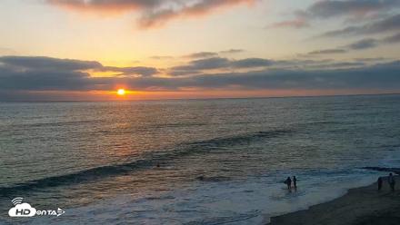 Carlsbad Beach Surf Live Webcam - Sep 24, 2026, 6:36pm PDT