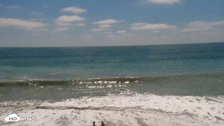 Carlsbad Beach Surf Live Webcam - Aug 16, 2026, 2:32pm PDT