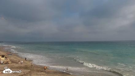 Carlsbad Beach Surf Live Webcam - Jul 26, 2026, 5:42pm PDT