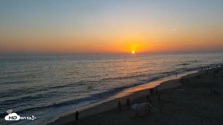 Carlsbad Beach Surf Live Webcam - Jul 15, 2026, 7:56pm PDT