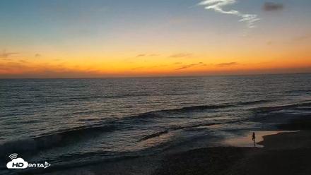 Carlsbad Beach Surf Live Webcam - Sep 19, 2026, 7:17pm PDT