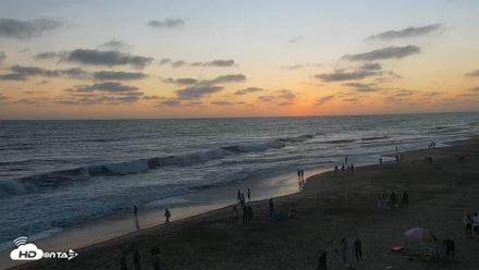 Carlsbad Beach Surf Live Webcam - Jul 6, 2026, 8:04pm PDT