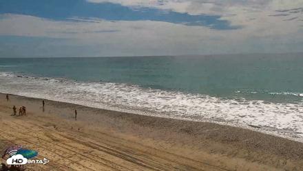 Carlsbad Beach Surf Live Webcam - Sep 10, 2026, 2:04pm PDT