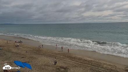 Carlsbad Beach Surf Live Webcam - Aug 13, 2026, 5:33pm PDT