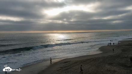 Carlsbad Beach Surf Live Webcam - Jul 8, 2026, 7:02pm PDT