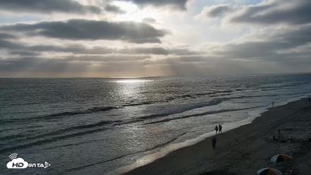 Carlsbad Beach Surf Live Webcam - May 22, 2026, 6:36pm PDT