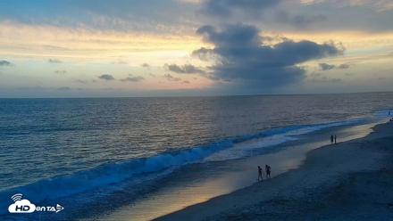 Carlsbad Beach Surf Live Webcam - Aug 10, 2026, 7:43pm PDT