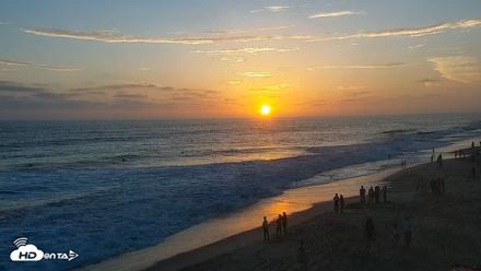 Carlsbad Beach Surf Live Webcam - Jul 24, 2026, 7:49pm PDT