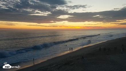 Carlsbad Beach Surf Live Webcam - Jul 20, 2026, 8:15pm PDT