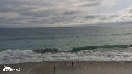 Carlsbad Beach Surf Live Webcam - Aug 13, 2026, 5:32pm PDT