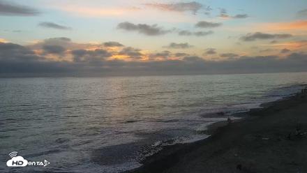 Carlsbad Beach Surf Live Webcam - Aug 21, 2026, 7:31pm PDT