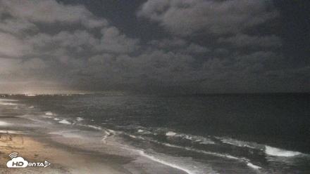 Carlsbad Beach Surf Live Webcam - Sep 22, 2026, 9:29pm PDT