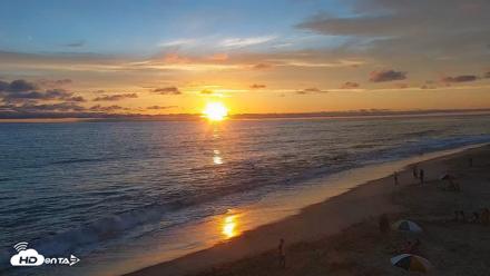 Carlsbad Beach Surf Live Webcam - Aug 13, 2026, 7:32pm PDT