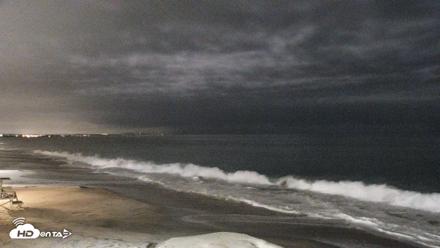 Carlsbad Beach Surf Live Webcam - Jul 1, 2026, 12:53am PDT