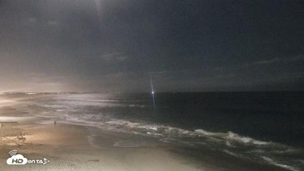 Carlsbad Beach Surf Live Webcam - Jun 26, 2026, 9:20pm PDT