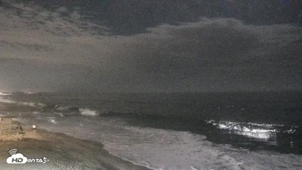 Carlsbad Beach Surf Live Webcam - Aug 23, 2026, 10:14pm PDT