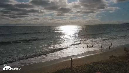 Carlsbad Beach Surf Live Webcam - Aug 14, 2026, 5:49pm PDT