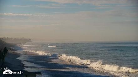 Carlsbad Beach Surf Live Webcam - Sep 5, 2026, 7:38am PDT