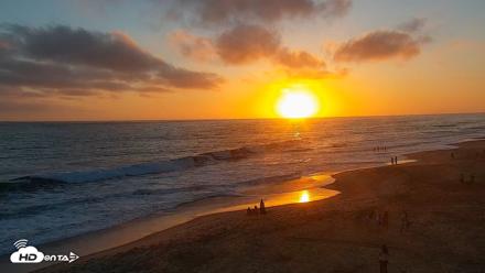 Carlsbad Beach Surf Live Webcam - Jul 7, 2026, 7:58pm PDT