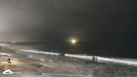 Carlsbad Beach Surf Live Webcam - Jun 3, 2026, 1:09am PDT