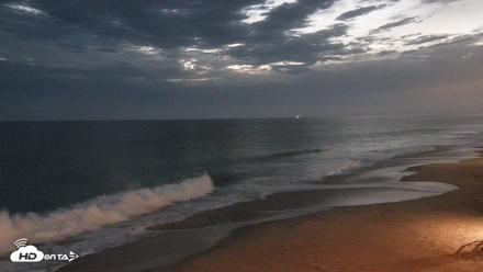 Carlsbad Beach Surf Live Webcam - Jul 11, 2026, 8:40pm PDT