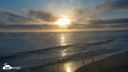 Carlsbad Beach Surf Live Webcam - Aug 28, 2026, 6:58pm PDT
