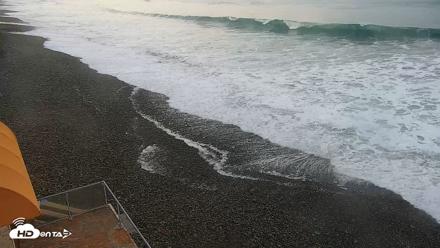 Carlsbad Beach Surf Live Webcam - Oct 13, 2026, 6:44am PDT