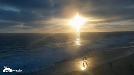 Carlsbad Beach Surf Live Webcam - Jun 14, 2026, 7:31pm PDT